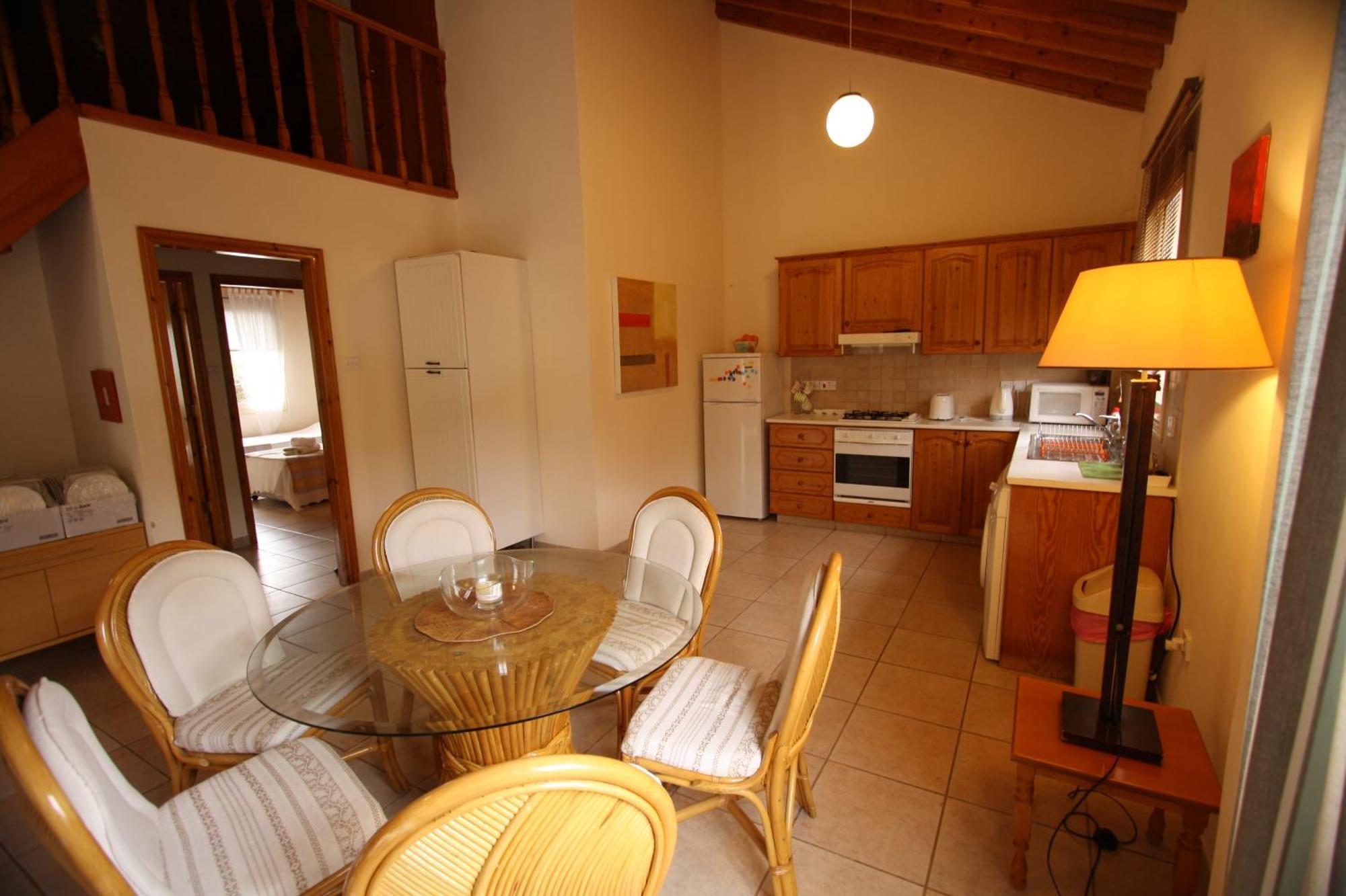 Swimmers' Paradise Pissouri Exterior photo